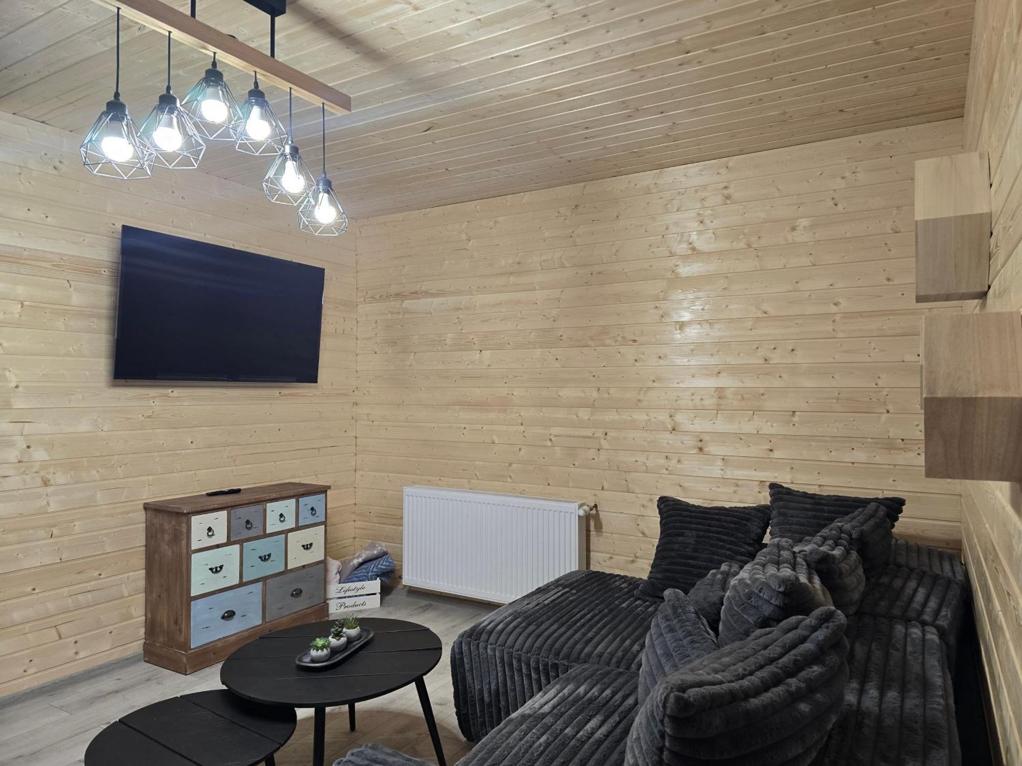 Cabane A-Frame Ceziade Tihuta Piatra Fântânele Exterior foto