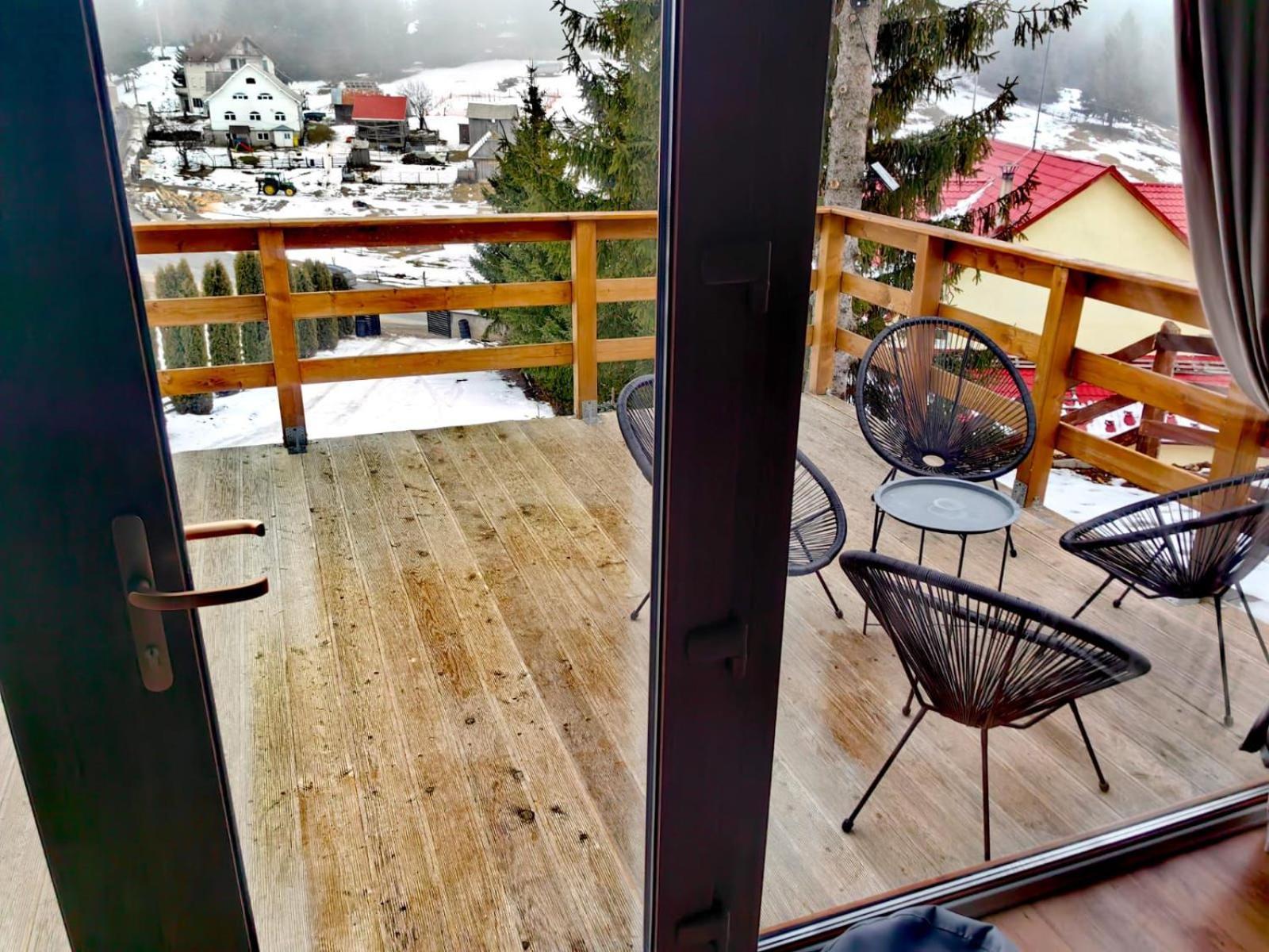 Cabane A-Frame Ceziade Tihuta Piatra Fântânele Exterior foto